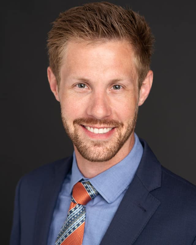 corporateHeadshot corporate headshots